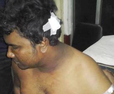 Bangladeshi journalist beaten for taking photo