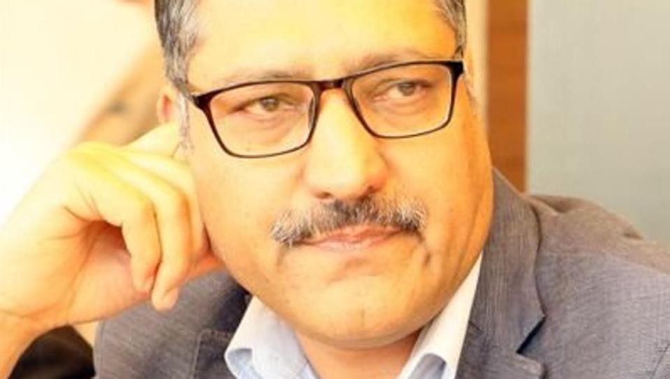 Prominent editor Shujaat Bukhari shot dead in Kashmir, India