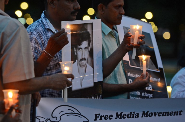 Sri Lankan journalist intimidated covering protest