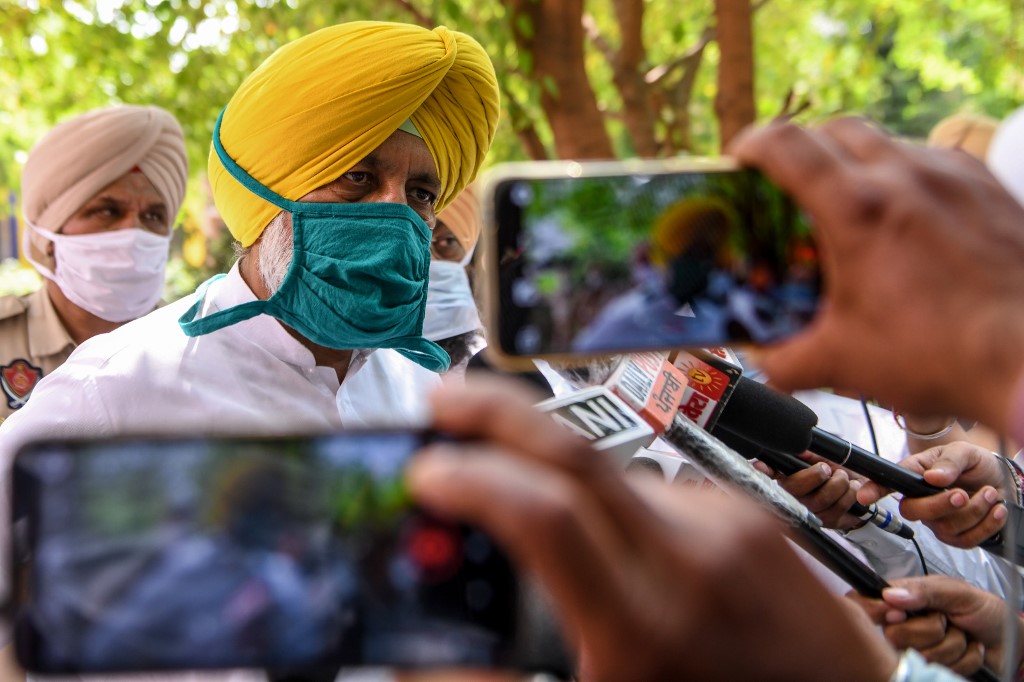 India: Law enforcement targets journalists during the pandemic